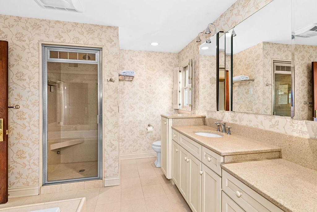 8053 E Spirit Cove Drive, Duluth, Minnesota image 15