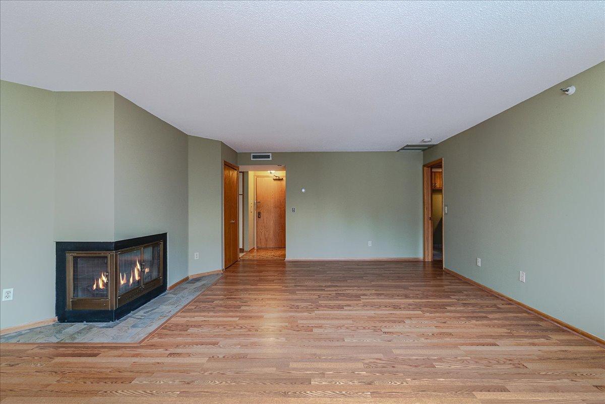 14501 Atrium Way #218, Minnetonka, Minnesota image 3