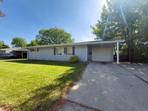 Homes For Sale - 1812 4th Street<br/> Moorhead, MN 56560