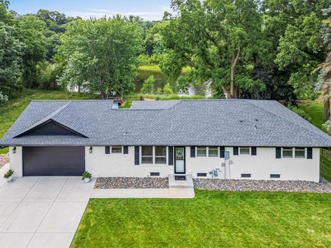 Homes For Sale - 13776 189th Avenue<br/> Elk River, MN 55330