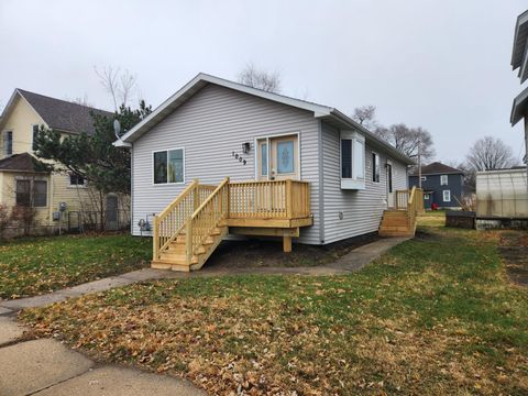 Homes For Sale - 1009 1st Avenue<br/> Mower County, Austin, MN 55912