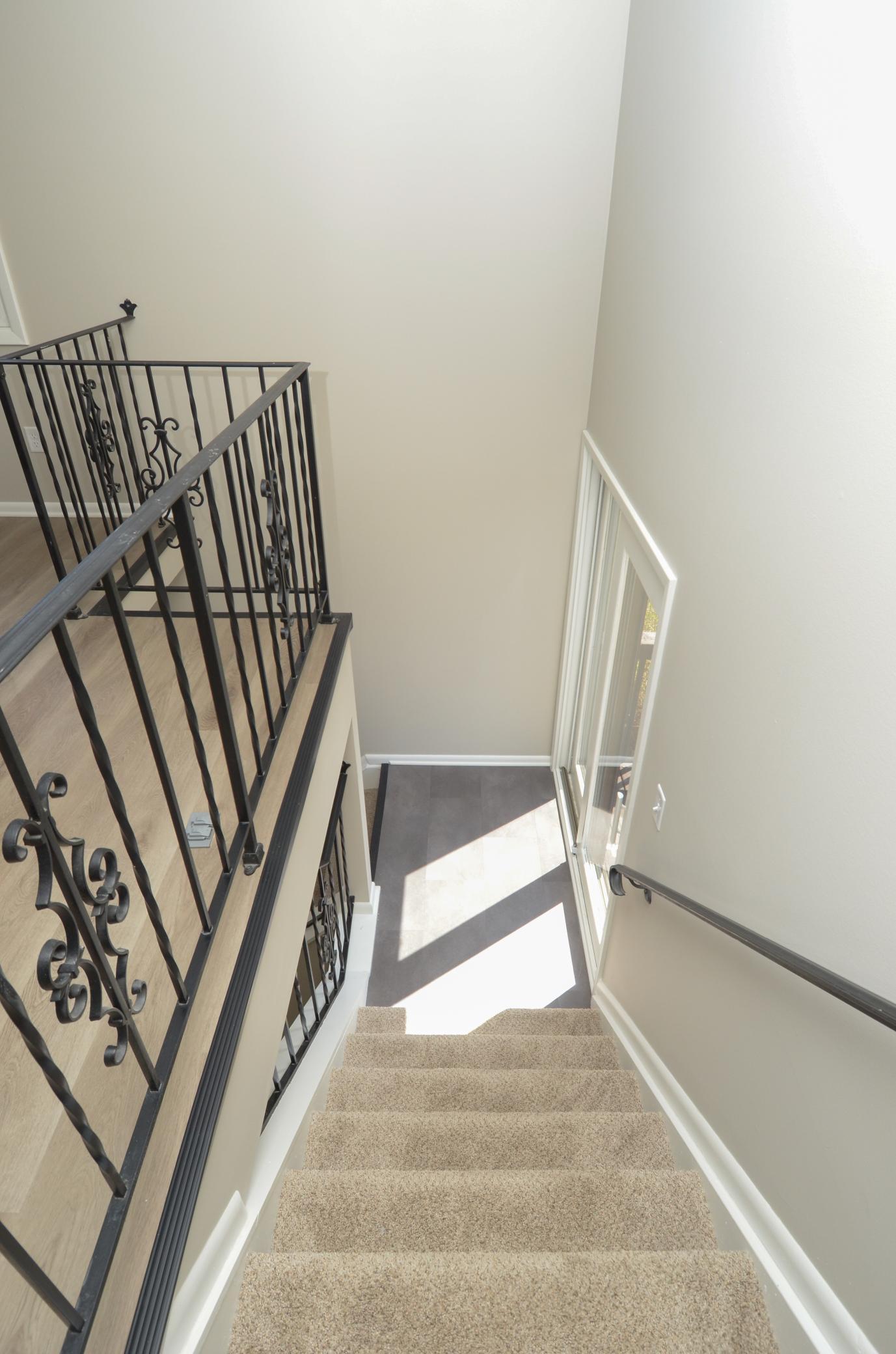 8539 Maplebrook Parkway, Minneapolis, Minnesota image 9