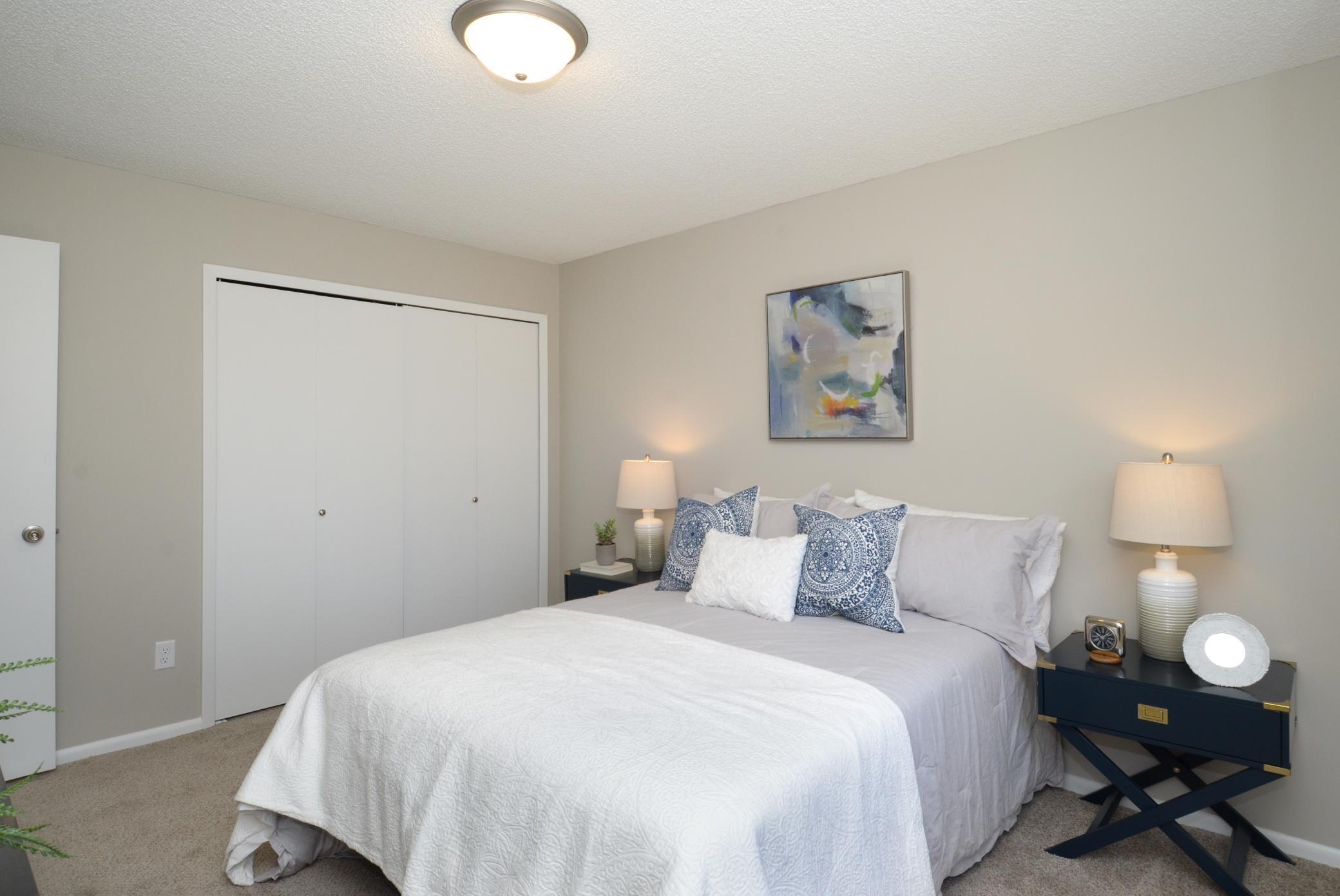 8539 Maplebrook Parkway, Minneapolis, Minnesota image 18