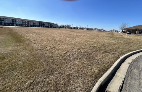Vacant Land For Sale - XXX Landmark Drive<br/> Owatonna, MN 55060