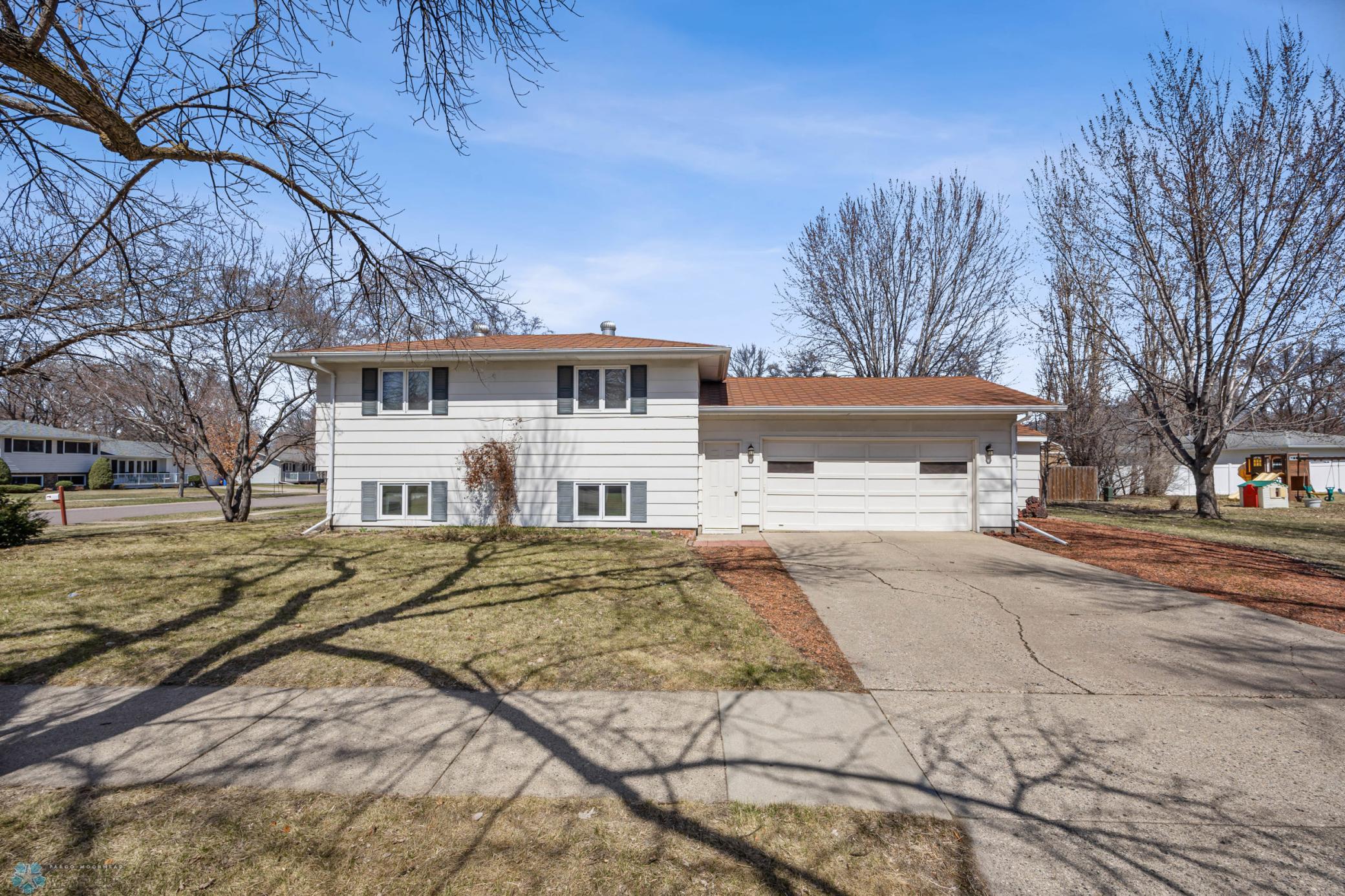 3201 Evergreen Road, Fargo, North Dakota image 3