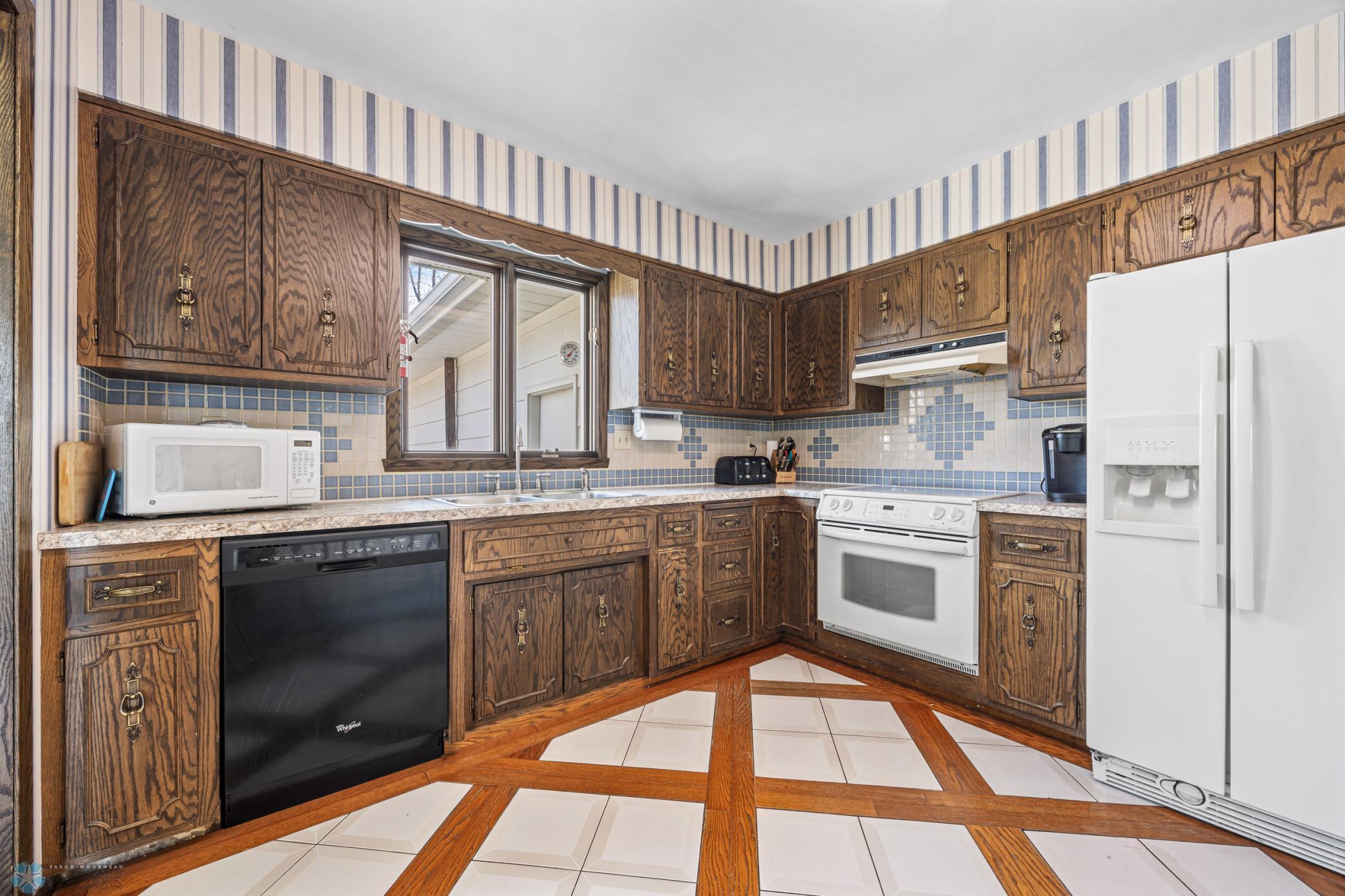3201 Evergreen Road, Fargo, North Dakota image 12