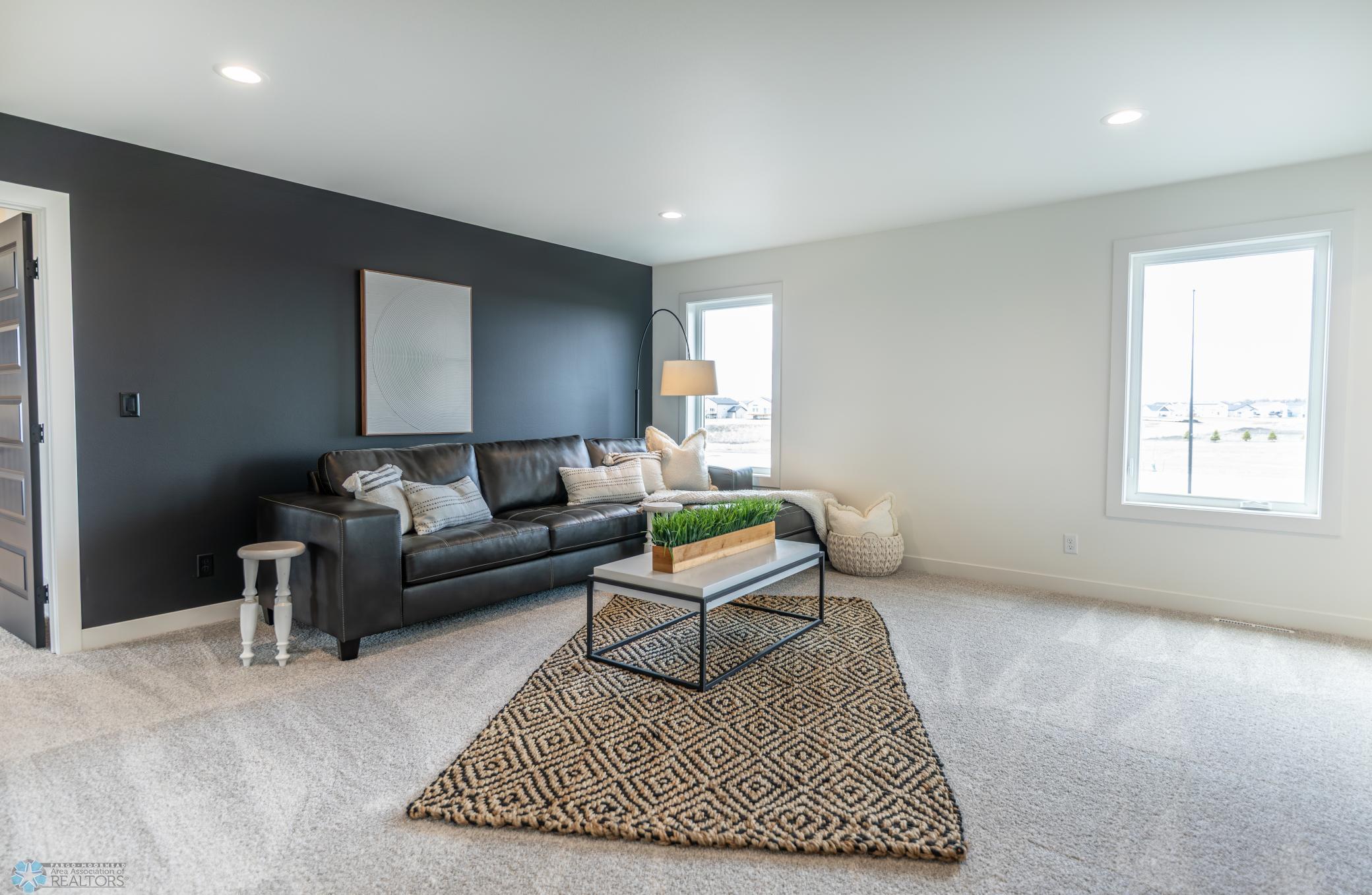 Horace, North Dakota 58047, United States, 3 Bedrooms Bedrooms, ,2 BathroomsBathrooms,Residential,Active,98010