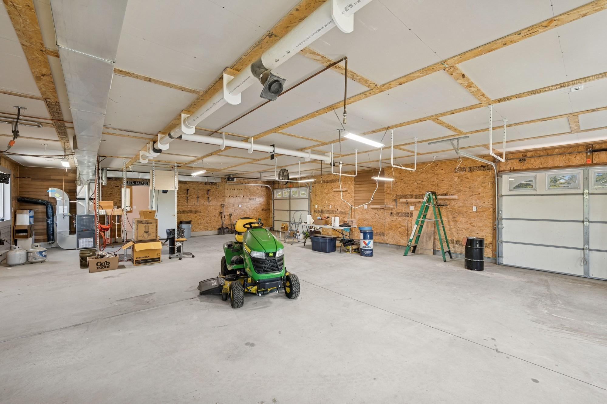 15240 Willemite Street, Ramsey, Minnesota image 39