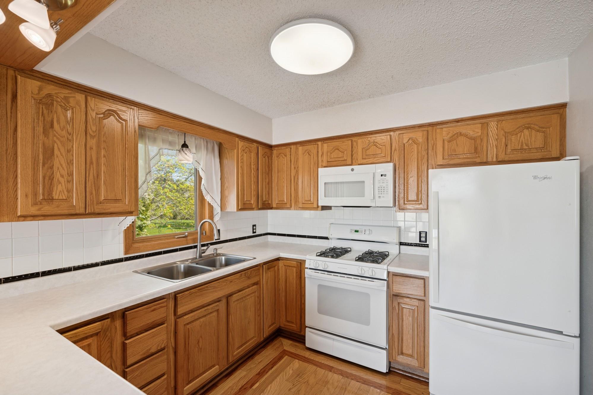 15240 Willemite Street, Ramsey, Minnesota image 14
