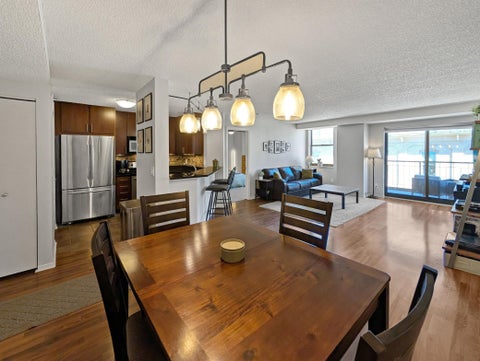 Condo For Sale - 401 S 1st Street<br/> Minneapolis, MN 55401