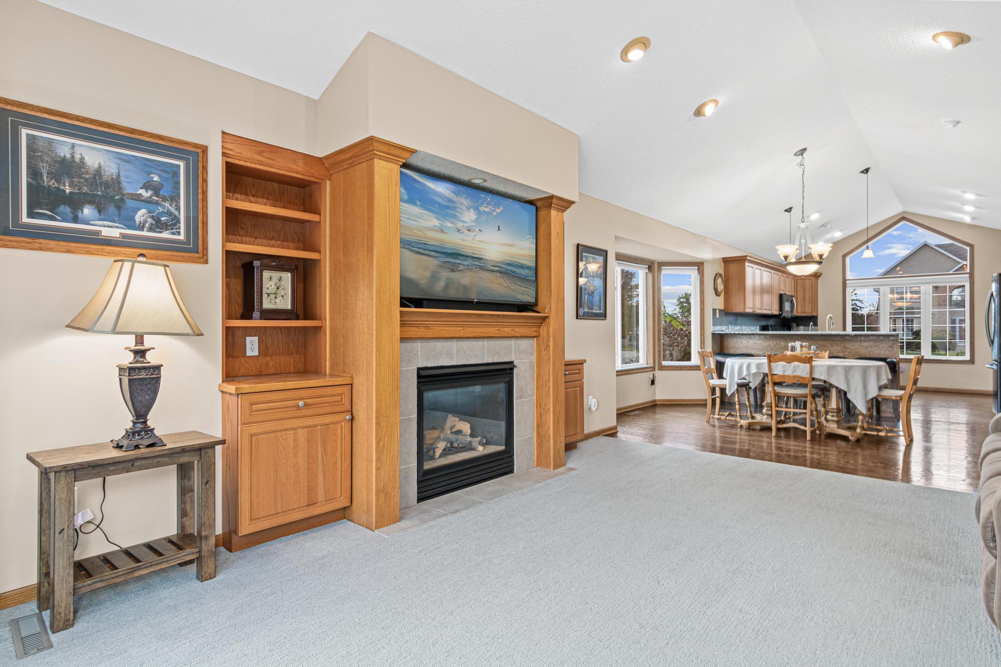 16450 Griffon Lane, Lakeville, Minnesota image 11