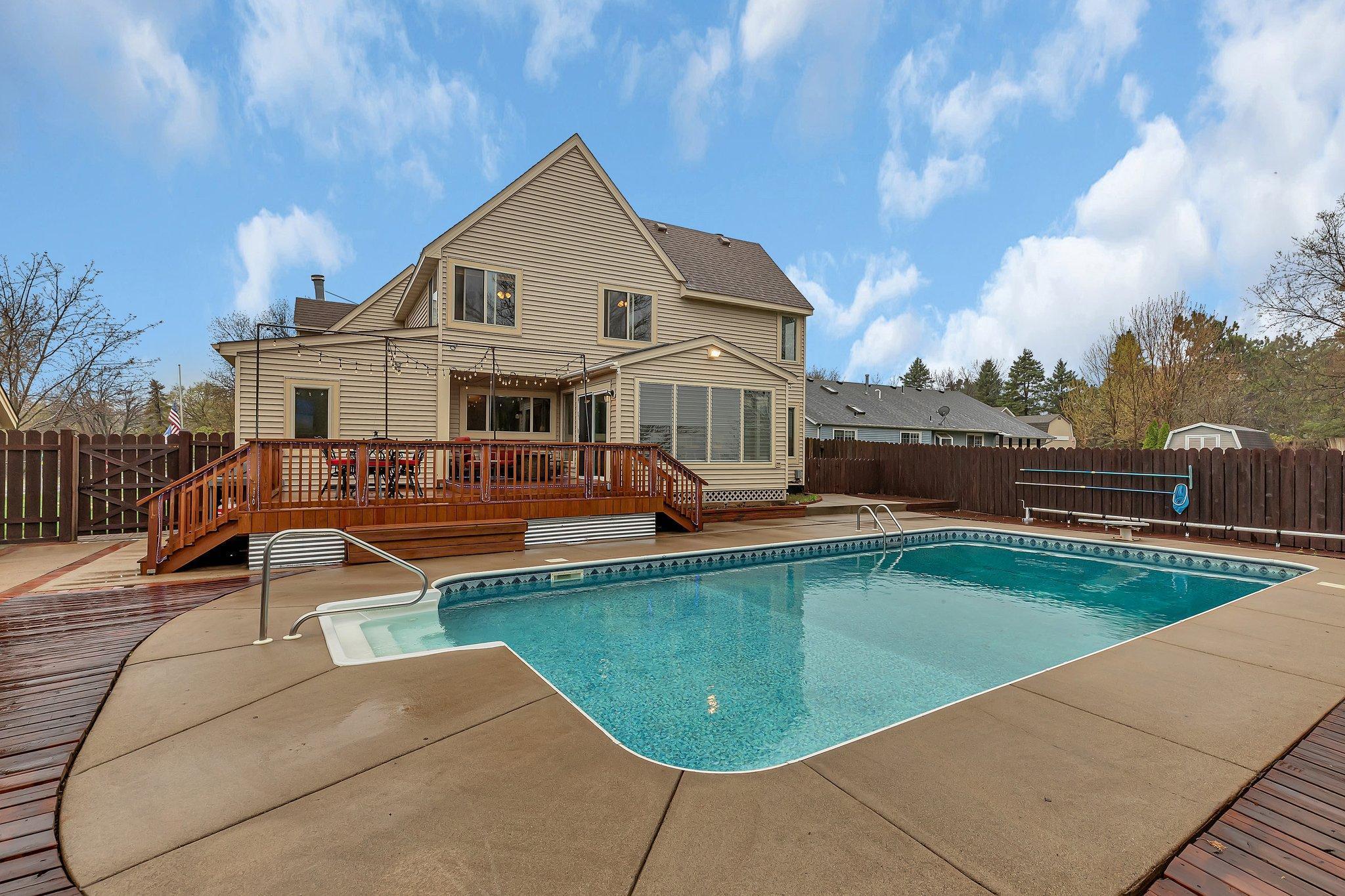 1201 118th Avenue, Coon Rapids, Minnesota image 1