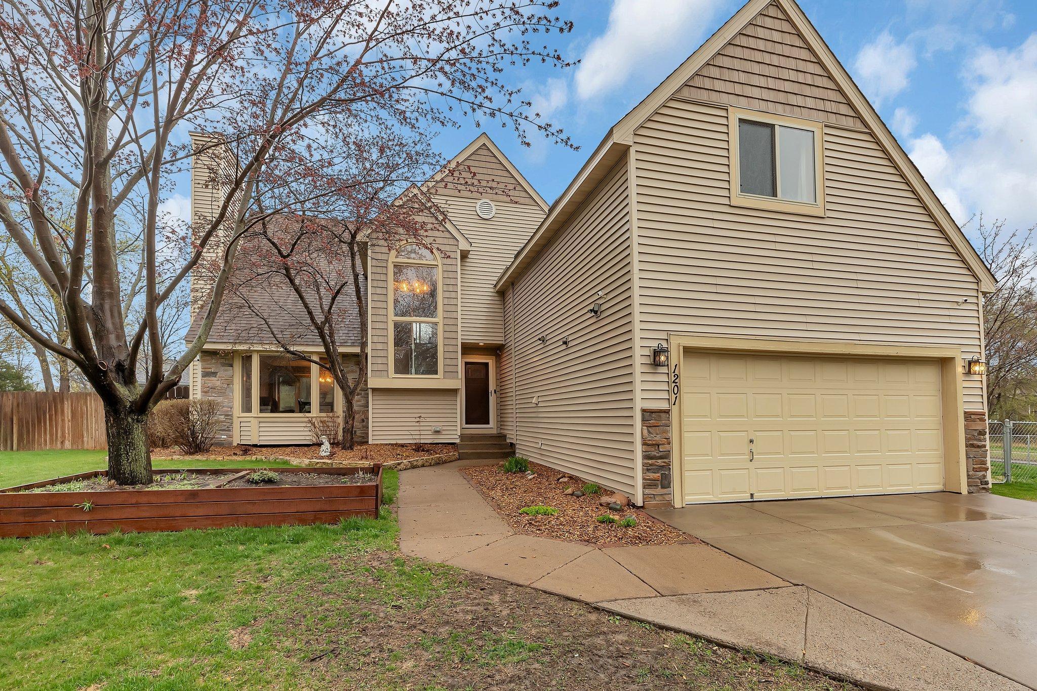 1201 118th Avenue, Coon Rapids, Minnesota image 3