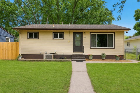 Homes For Sale - 1122 12th Avenue<br/> Sherburne County, Saint Cloud, MN 56304
