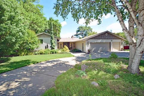Homes For Sale - 6030 Manchester Drive<br/> Minneapolis, MN 55422
