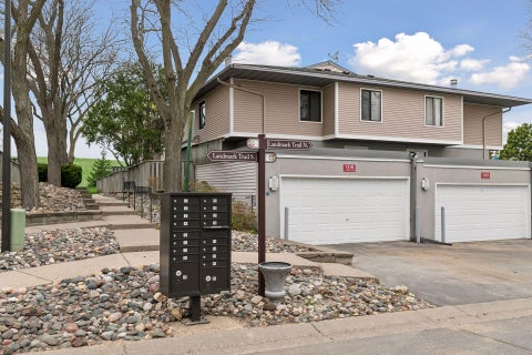 Townhouse For Sale - 1318 Landmark Trail<br/> Hopkins, MN 55343