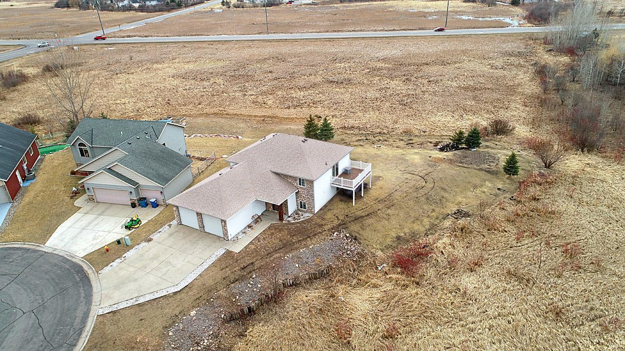 1595 Peach Court, Sauk Rapids, Minnesota image 1
