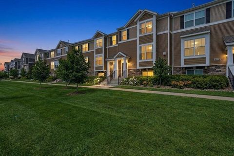 Townhouse For Sale - 5010 93rd Avenue<br/> Minneapolis, MN 55443