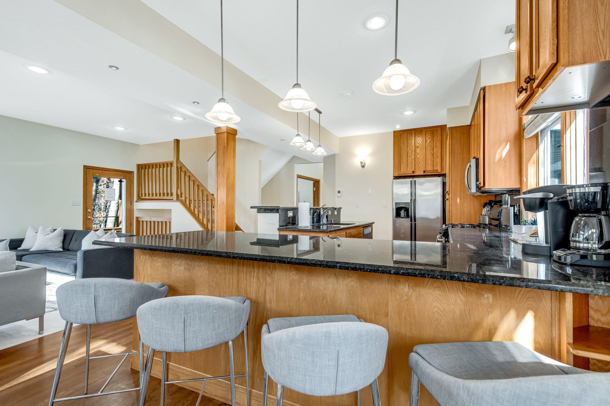 8348 Stone Creek Drive, Chanhassen, Minnesota image 16
