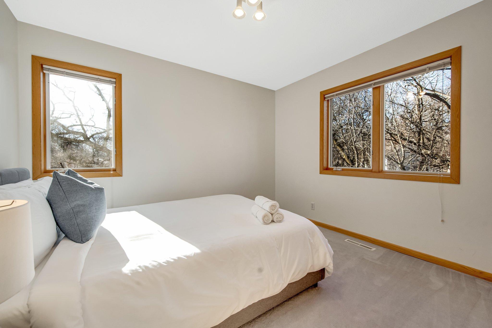 8348 Stone Creek Drive, Chanhassen, Minnesota image 42