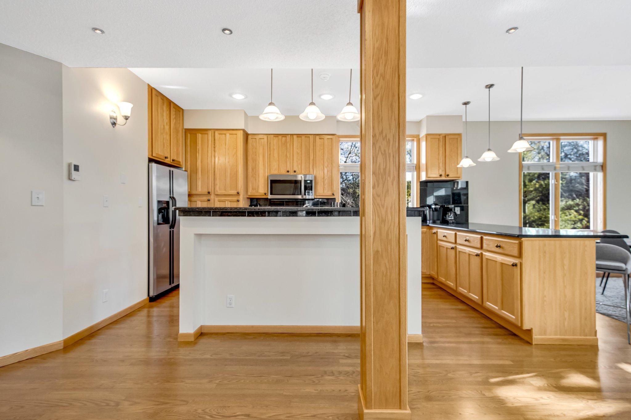 8348 Stone Creek Drive, Chanhassen, Minnesota image 14