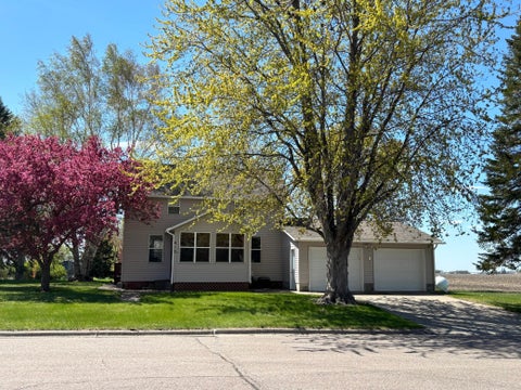 Homes For Sale - 612 2nd Street<br/> Redwood County, Lucan, MN 56255