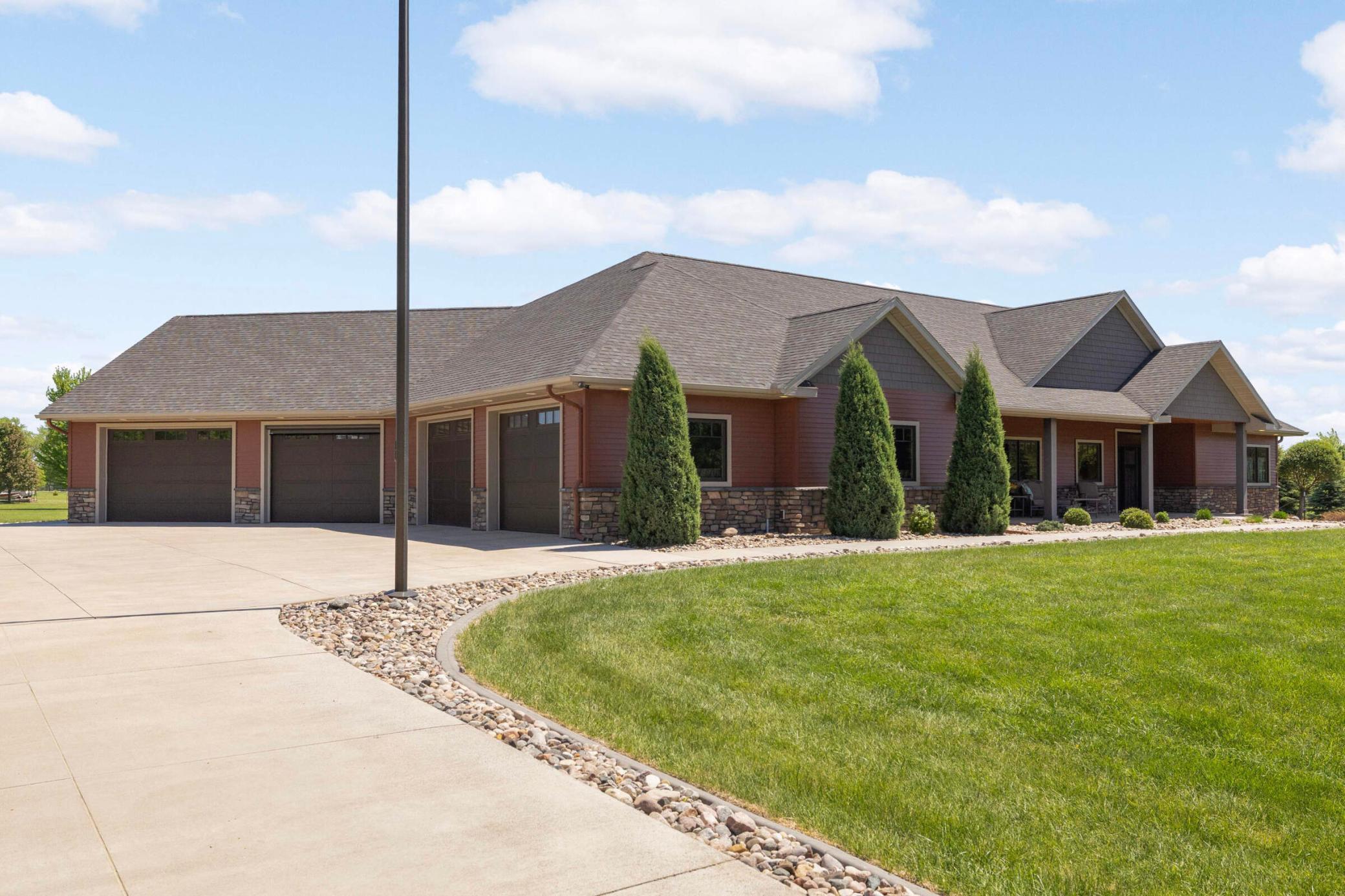 141 Woods Drive, Le Sueur, Minnesota image 5