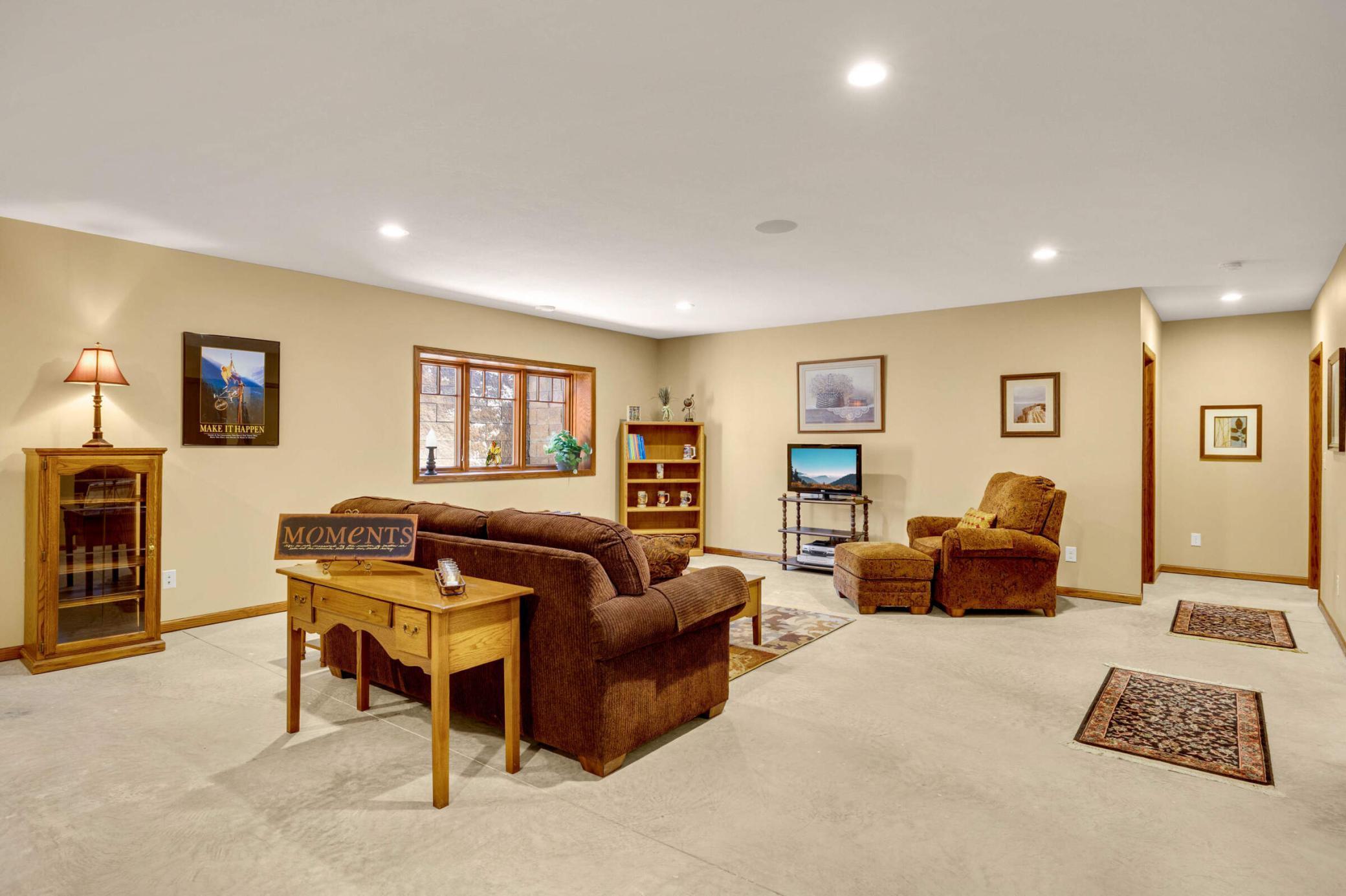 141 Woods Drive, Le Sueur, Minnesota image 21