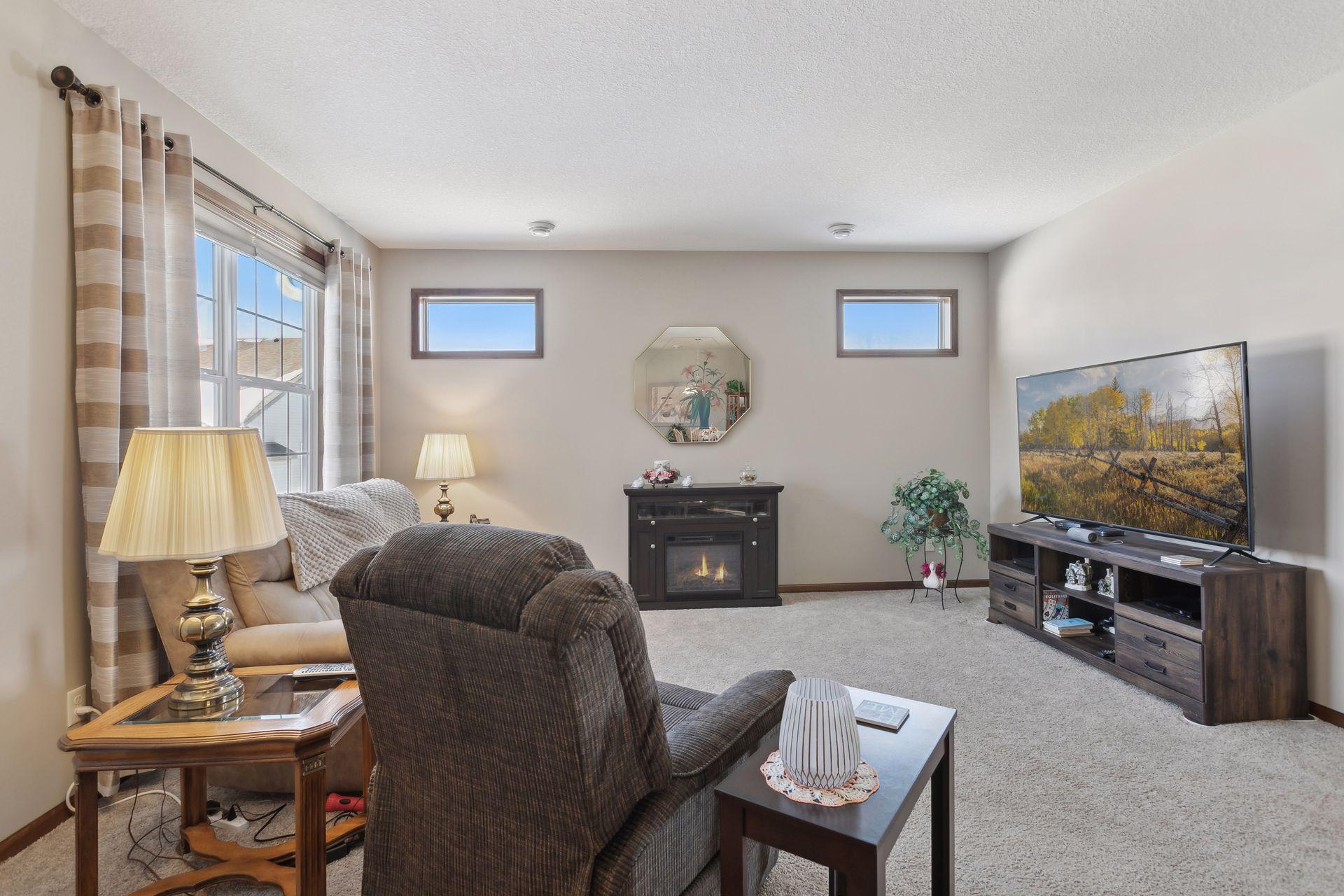 10668 74th Street, Albertville, Minnesota image 3