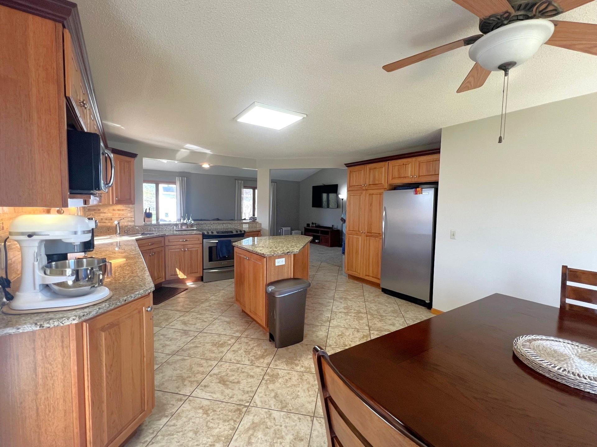 2210 9th Avenue, Willmar, Minnesota image 12