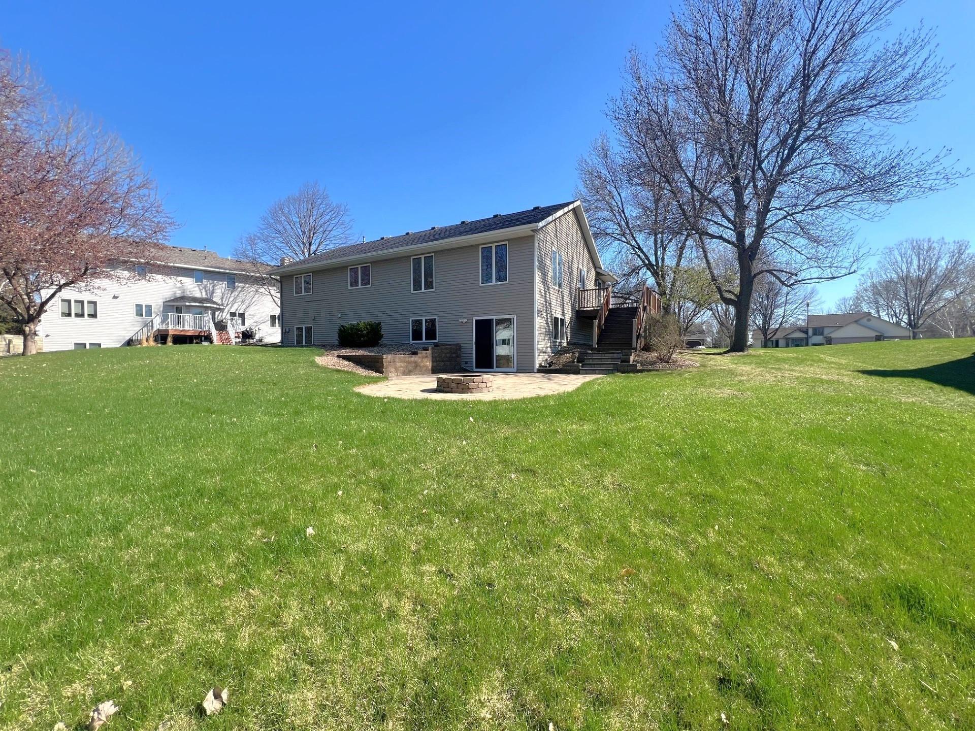 2210 9th Avenue, Willmar, Minnesota image 1