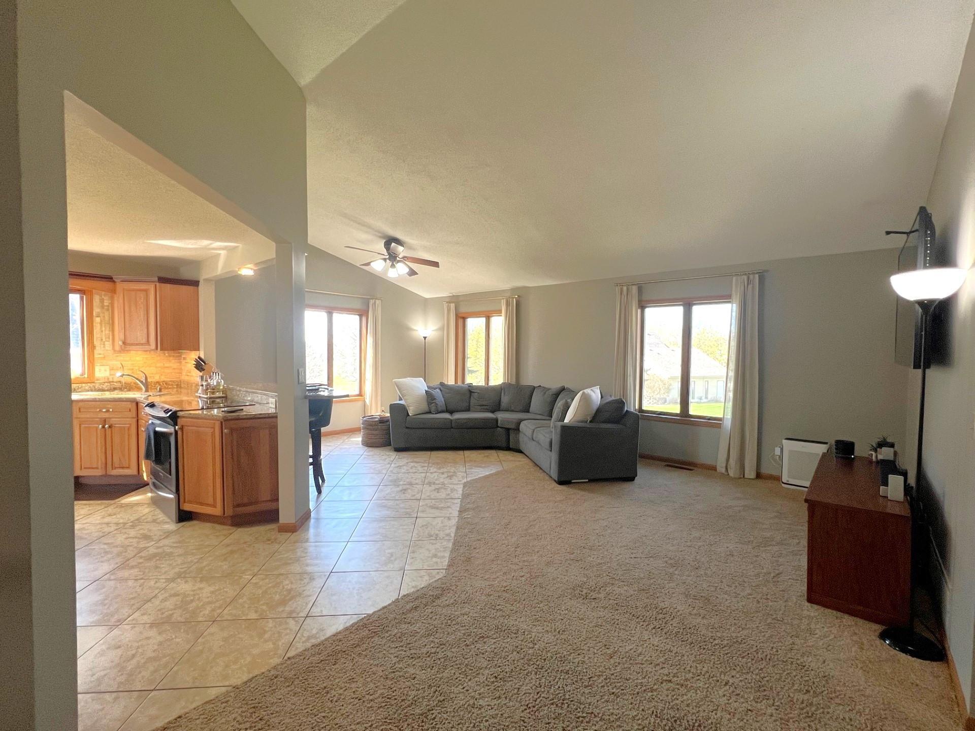 2210 9th Avenue, Willmar, Minnesota image 7
