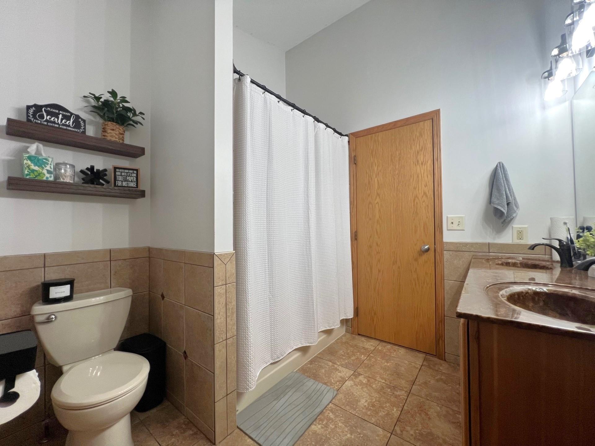 2210 9th Avenue, Willmar, Minnesota image 18