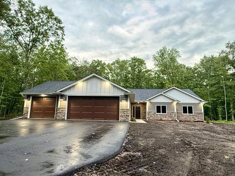 Homes For Sale - 35540 Bonnie Lakes Road<br/> Crosslake, MN 56442