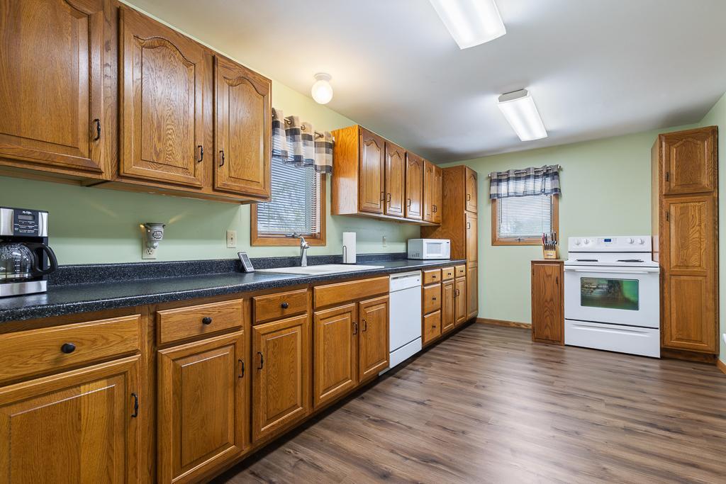 113 N Brook Avenue, Porter, Minnesota image 9