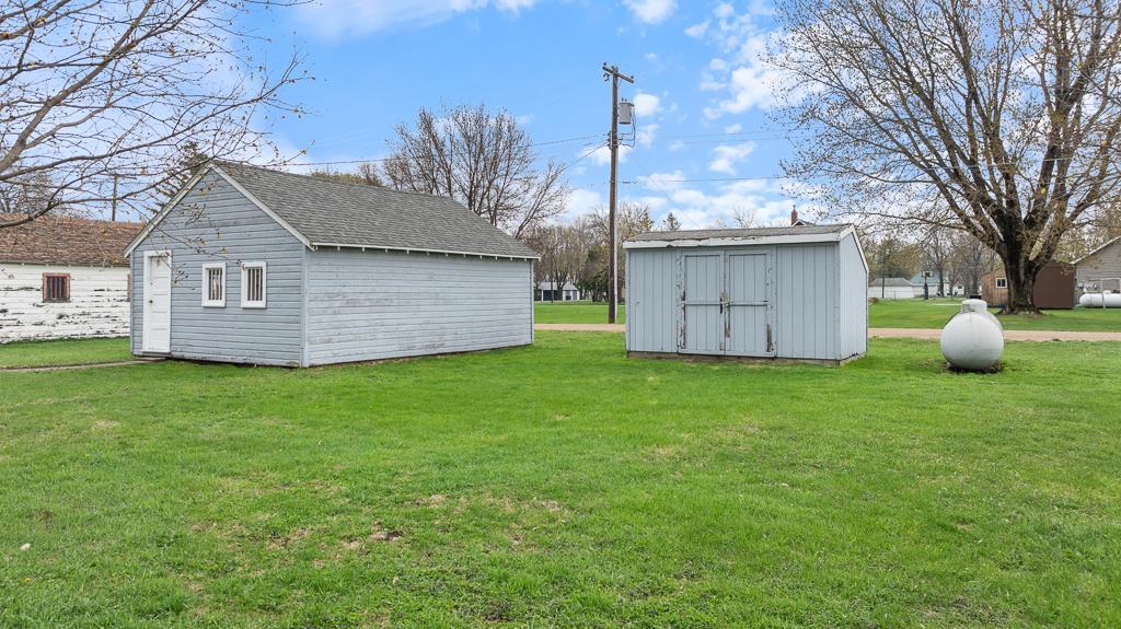 113 N Brook Avenue, Porter, Minnesota image 7