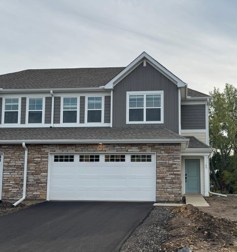 Townhouse For Sale - 11160 203rd Street<br/> Lakeville, MN 55044