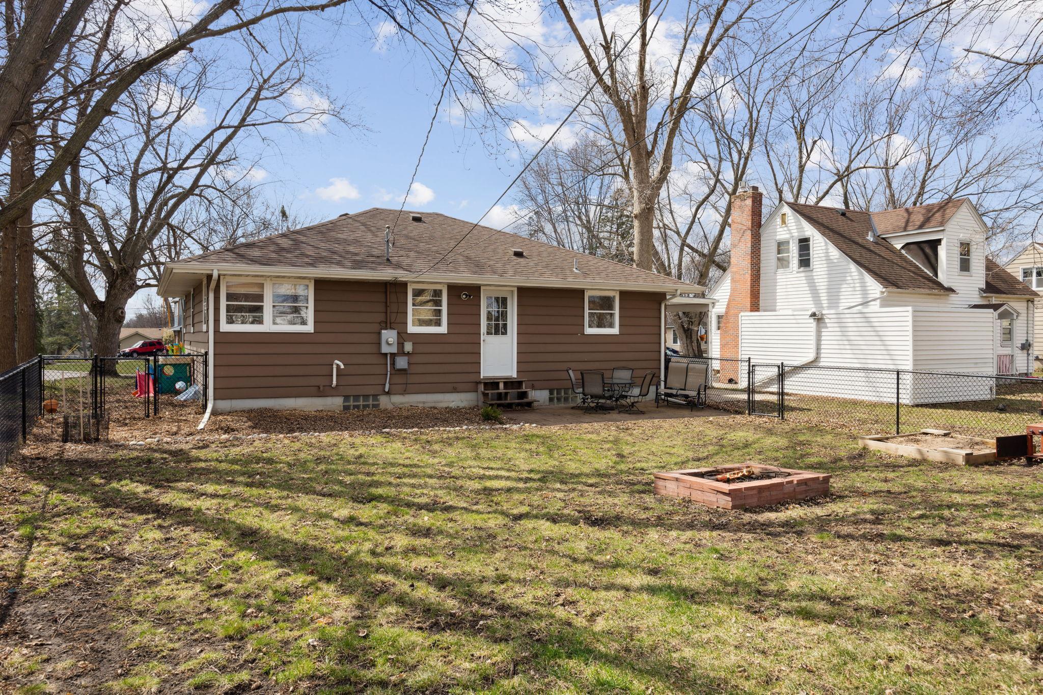 507 1st Street, Buffalo, Minnesota image 4