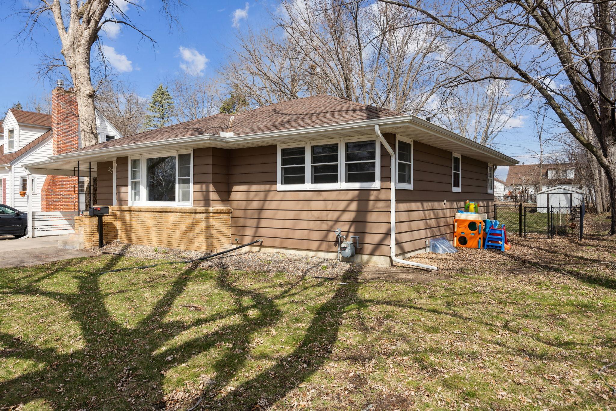 507 1st Street, Buffalo, Minnesota image 2