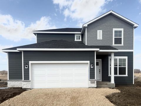 Homes For Sale - 11641 Minnesota Lane<br/> Dayton, MN 55369
