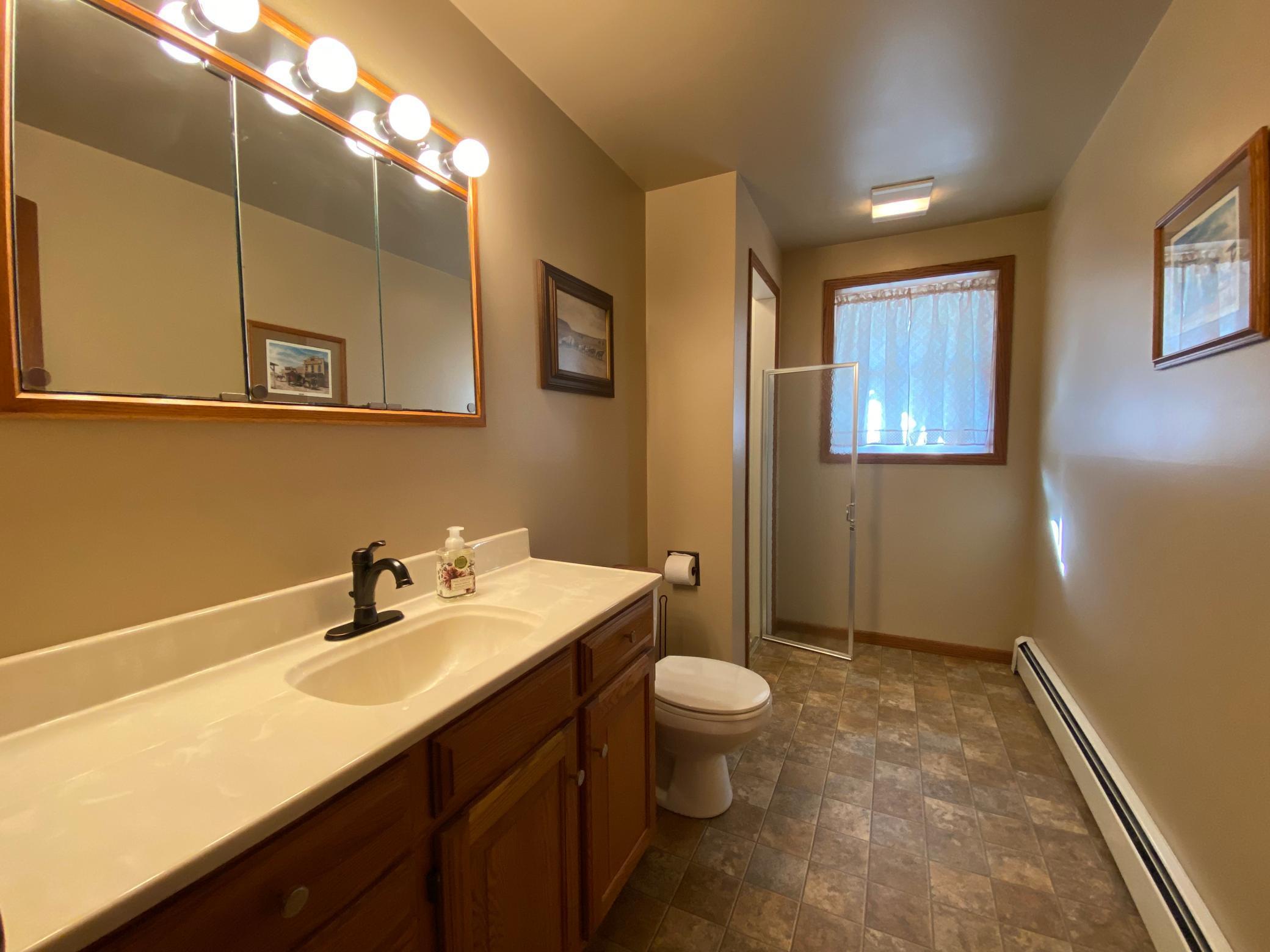1038 Wilbur Street, Worthington, Minnesota image 23