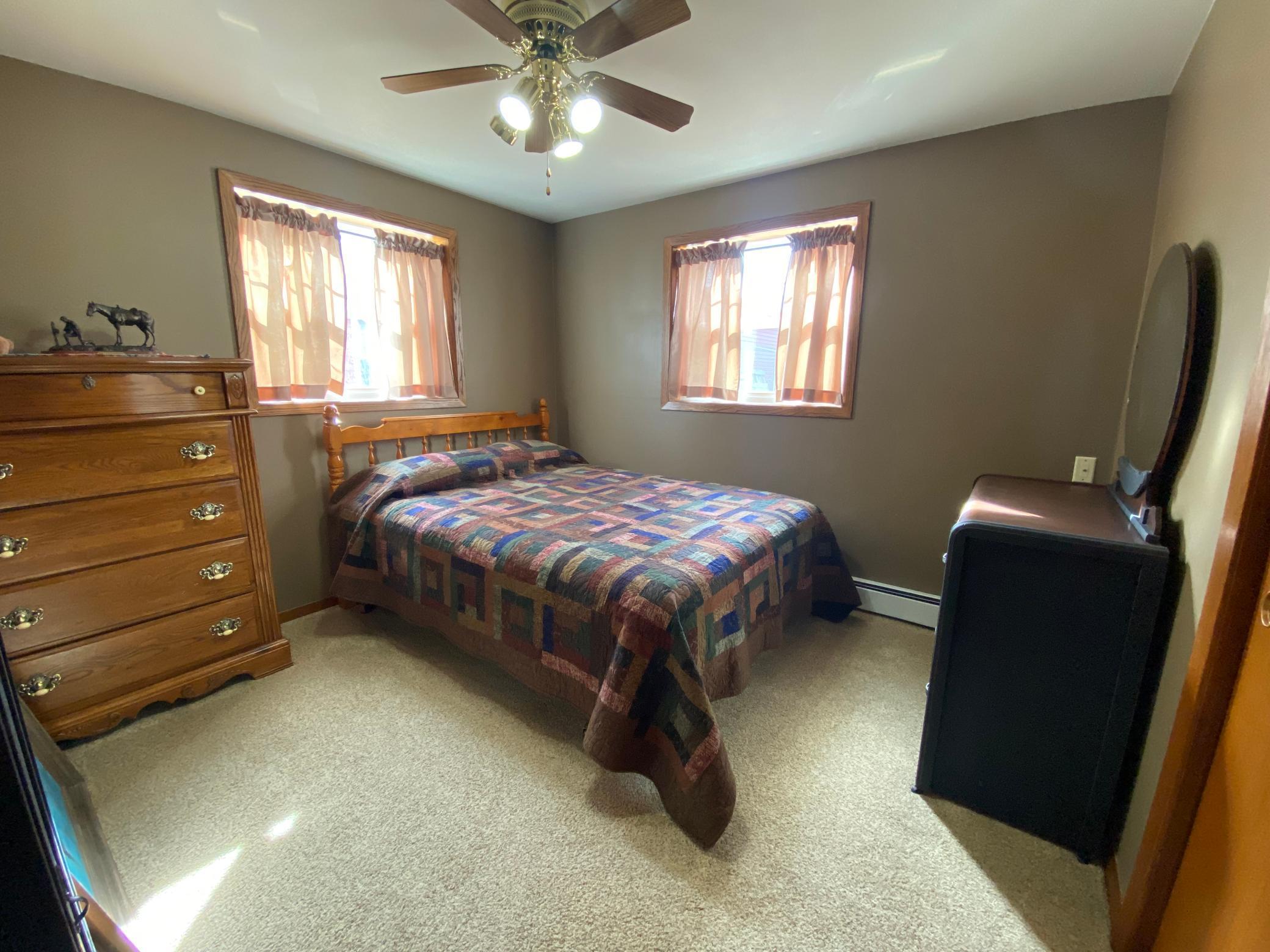 1038 Wilbur Street, Worthington, Minnesota image 22