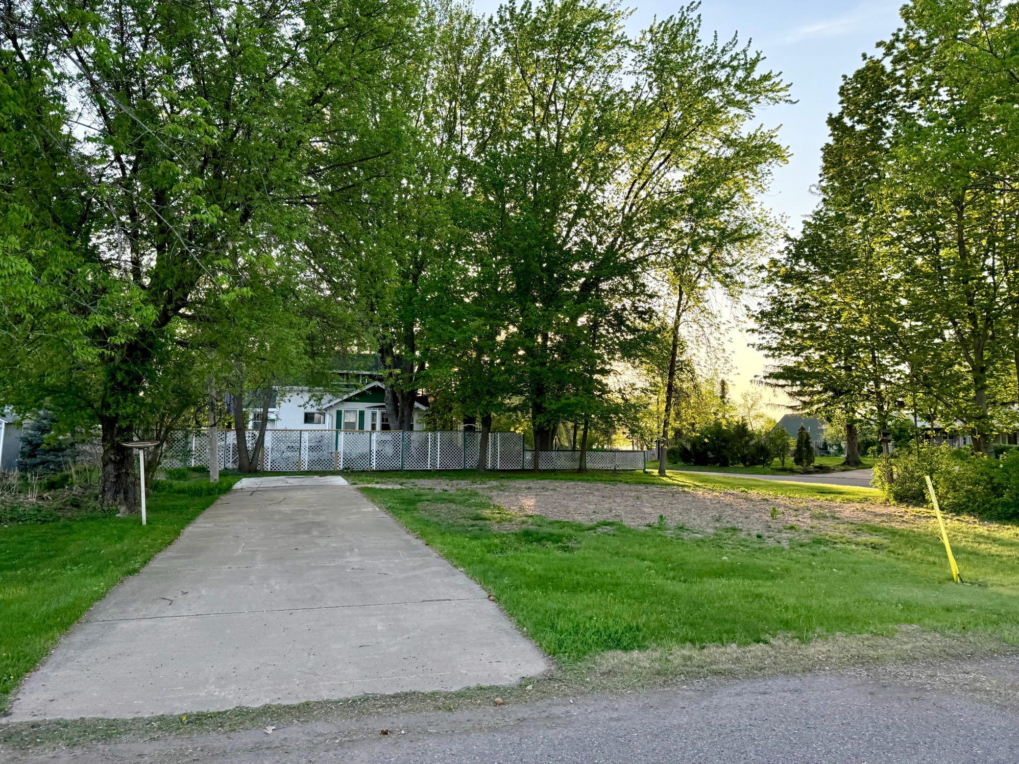 375 3rd Avenue, Isle, Minnesota image 1
