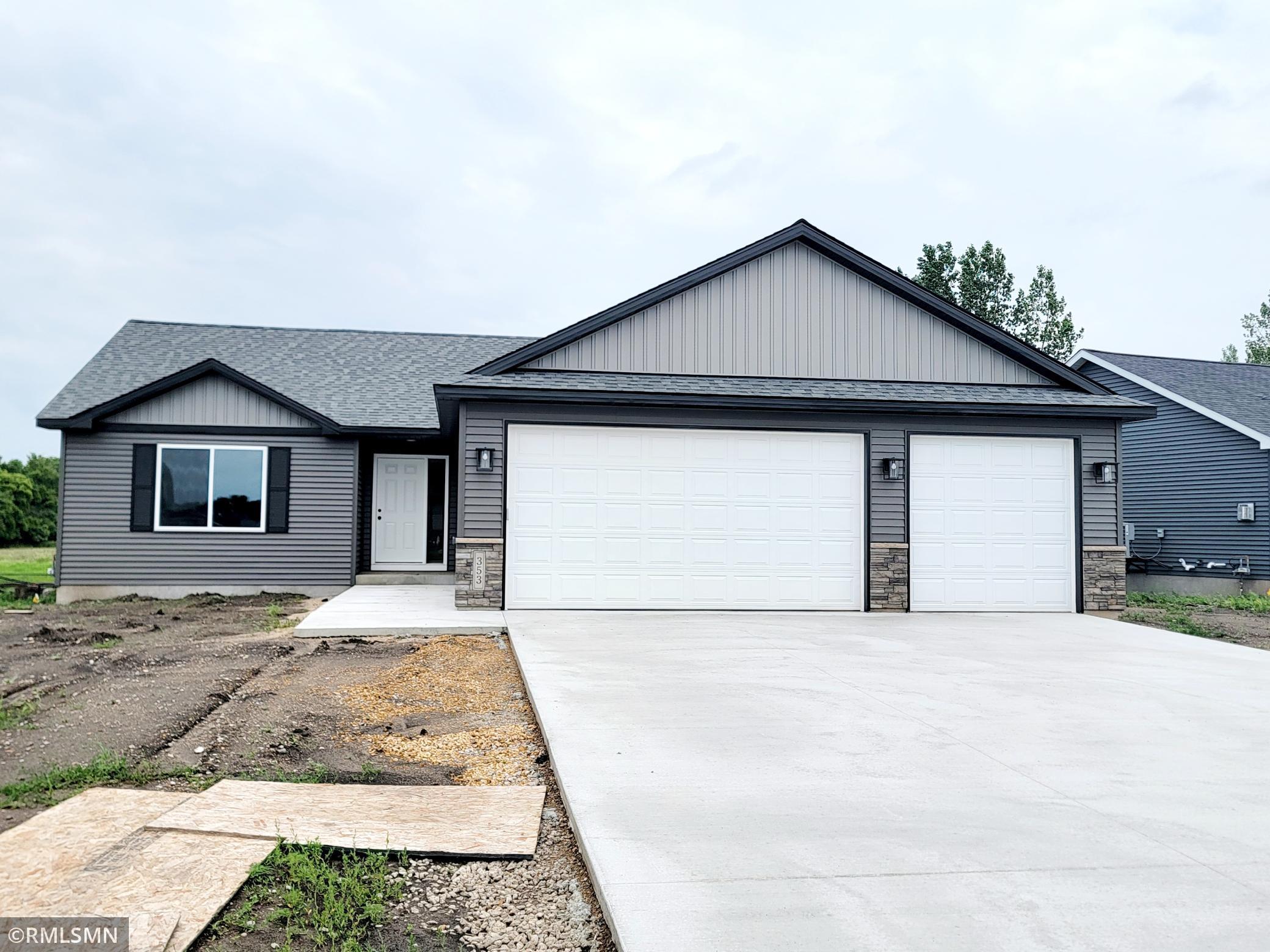 330 Gloria Drive, Green Isle, Minnesota image 1