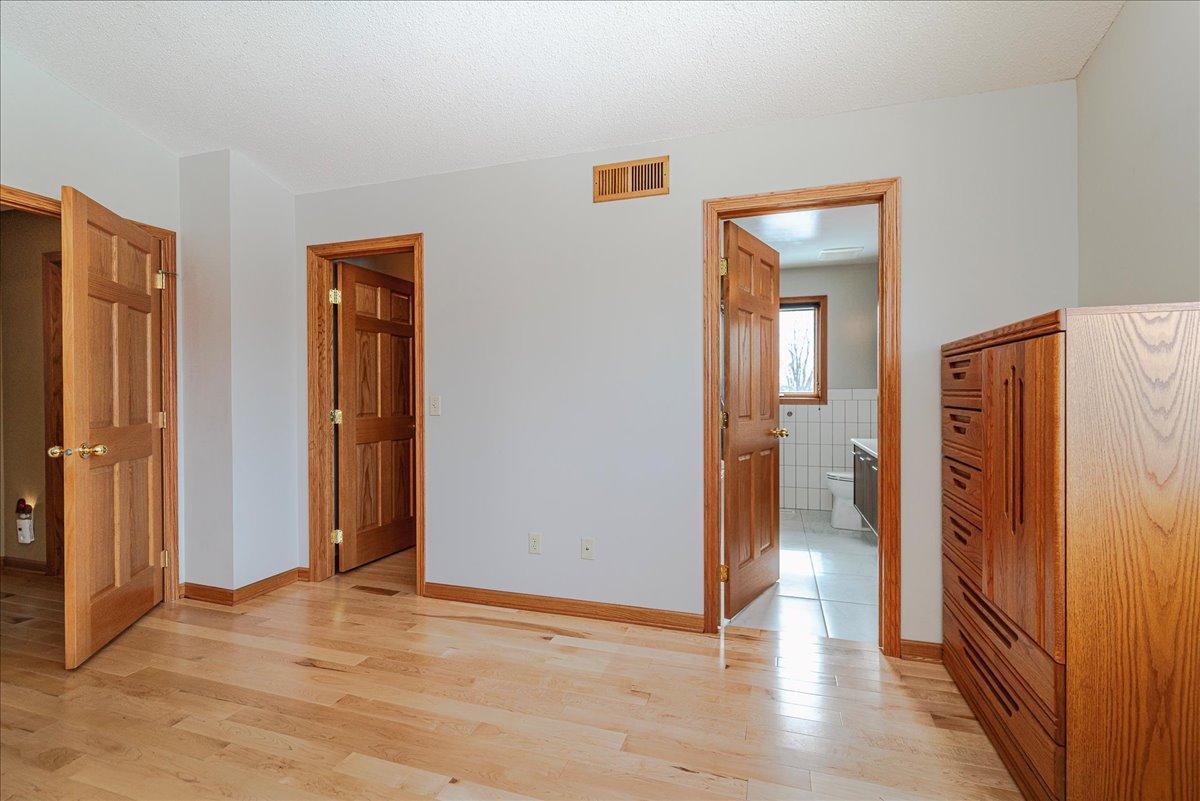 1084 Stein Drive, Waconia, Minnesota image 24