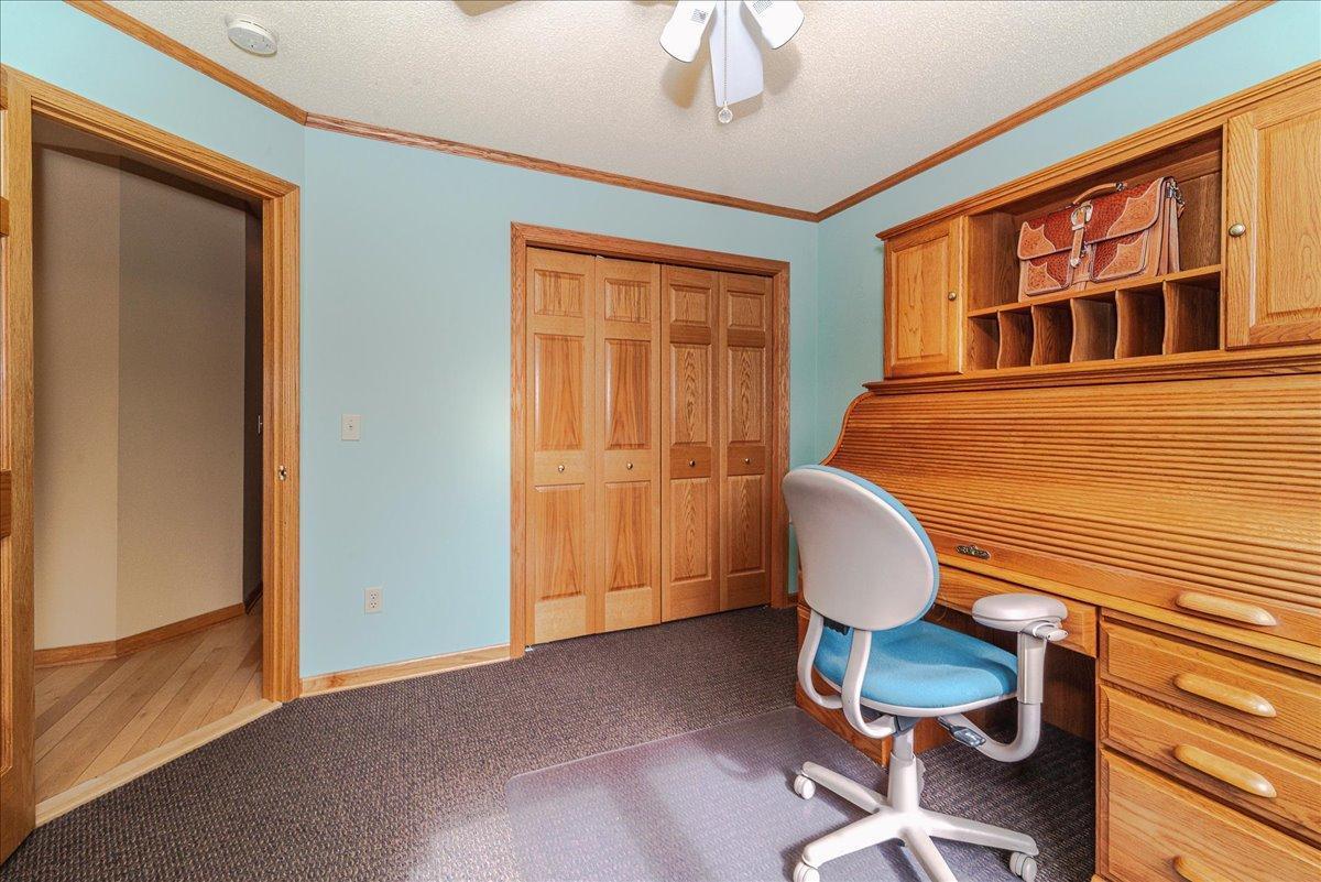 1084 Stein Drive, Waconia, Minnesota image 19