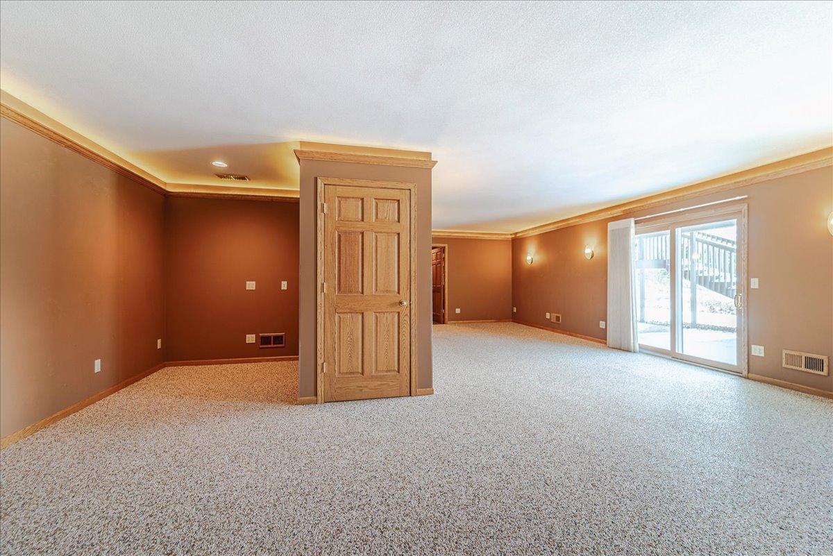 1084 Stein Drive, Waconia, Minnesota image 35