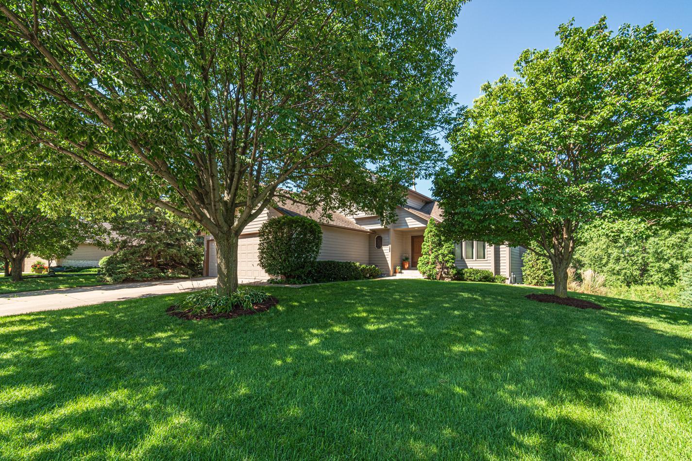 1084 Stein Drive, Waconia, Minnesota image 3