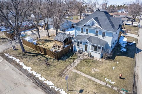 Townhouse For Sale - 104 2nd Street<br/> Sabin, MN 56580