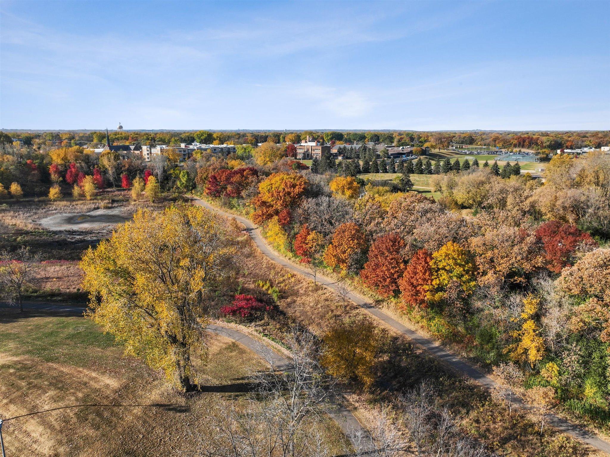 13277 Applewood Trail, Rosemount, Minnesota image 42